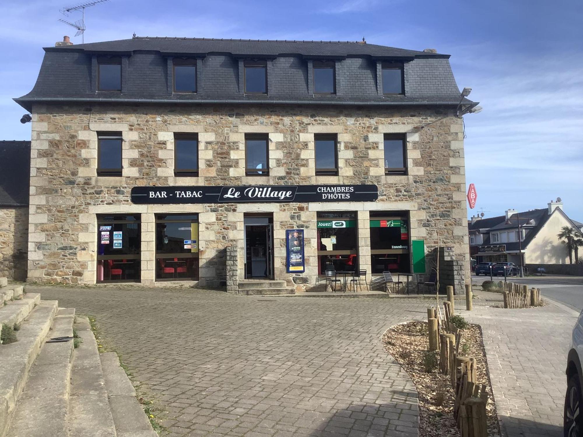 Le village Louannec Extérieur photo